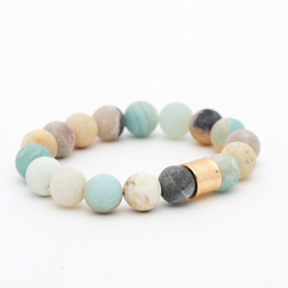 Last 1! šøBeaded Bracelet - Picture 2 of 4